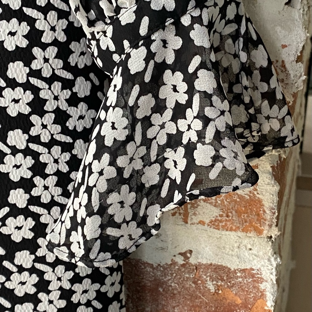 EUC VINTAGE KARL LAGERFELD Floral Sheath Dress, Shear Long Sleeves, Fully Lined - Picture 11 of 13